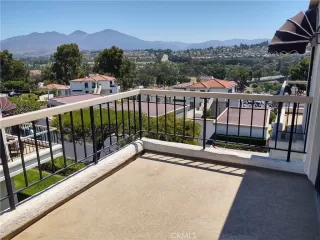 Photo #5: OC23137894 Listing