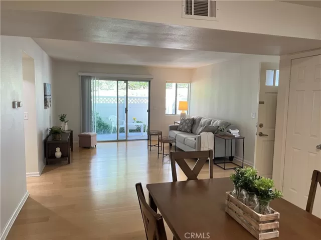 MLS: OC23138022 Condo For Sale