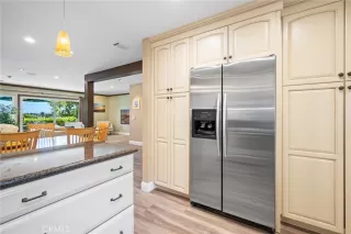 Photo #6: OC23138066 Listing 