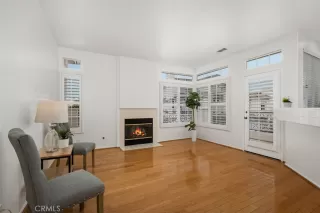 Photo #6: OC23138070 Listing 