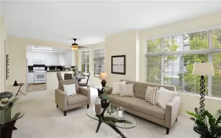 Photo #2: OC23138313 Listing