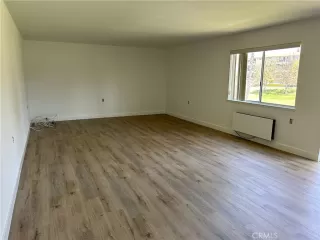 Photo #2: OC23138768 Listing