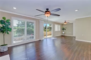 Photo #6: OC23138832 Listing