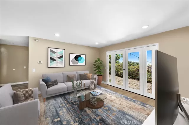 MLS: OC23138837 Condo For Sale