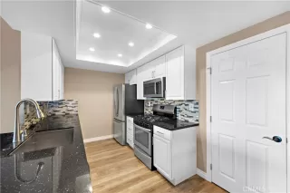 Photo #5: OC23138837 Listing