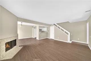 Photo #3: OC23139080 Listing 