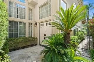 Photo #3: OC23139465 Listing 