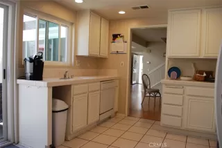 Photo #3: OC23139480 Listing 