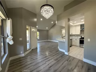 Photo #2: OC23139491 Listing 