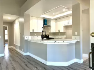 Photo #3: OC23139491 Listing 