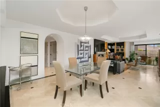 Photo #6: OC23139522 Listing 