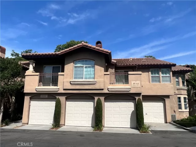 MLS: OC23139772 Condo For Sale