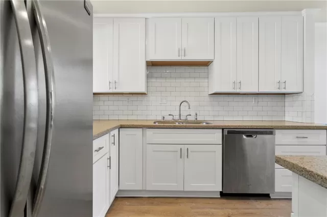 MLS: OC23139934 Condo For Sale