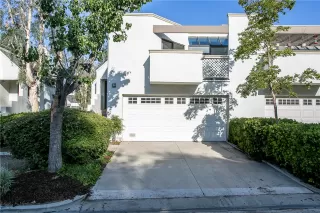 Photo #1: OC23139934 Listing 