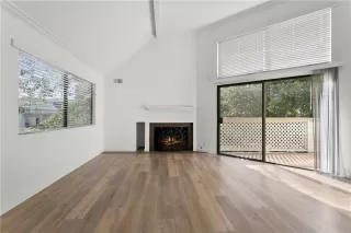 Photo #5: OC23139934 Listing 