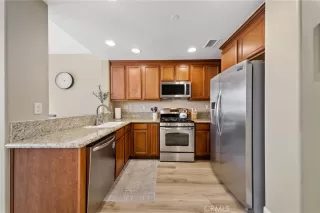 Photo #6: OC23140345 Listing 