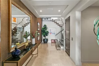 Photo #3: OC23140346 Listing 