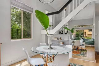 Photo #2: OC23140819 Listing