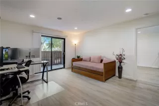 Photo #4: OC23140921 Listing 