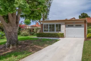 Photo #1: OC23141744 Listing