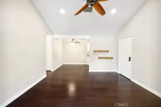 Photo #4: OC23141916 Listing 