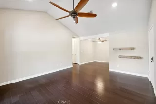 Photo #5: OC23141916 Listing 