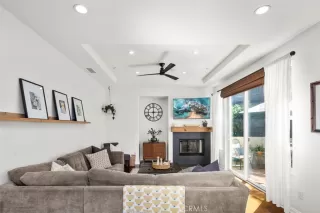 Photo #3: OC23142247 Listing