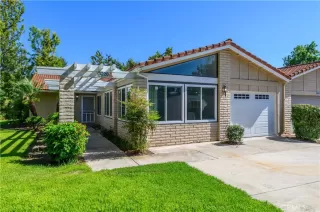 Photo #1: OC23142411 Listing