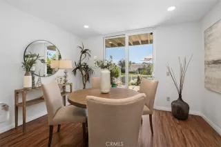 Photo #5: OC23142776 Listing