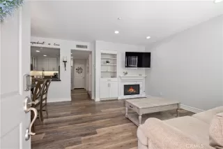 Photo #2: OC23142859 Listing 