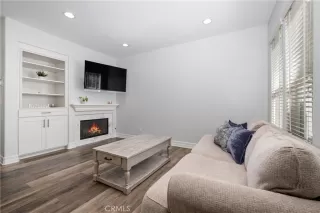 Photo #5: OC23142859 Listing 