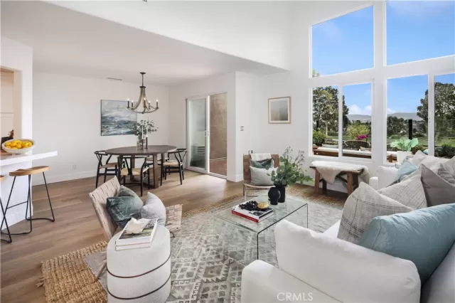 MLS: OC23142865 Condo For Sale