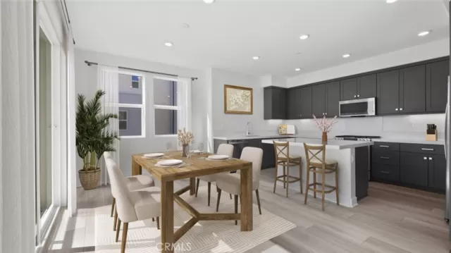 MLS: OC23143128 Condo For Sale