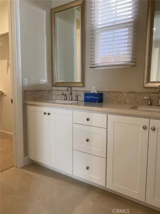 Photo #2: OC23143161 Listing 