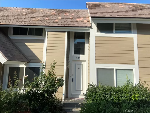 MLS: OC23143210 Condo For Sale