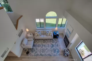 Photo #2: OC23143246 Listing 