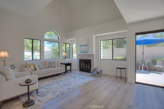 Photo #3: OC23143246 Listing 