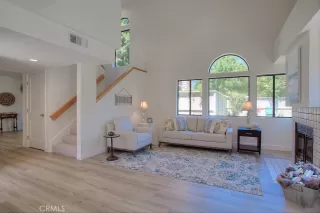 Photo #4: OC23143246 Listing 