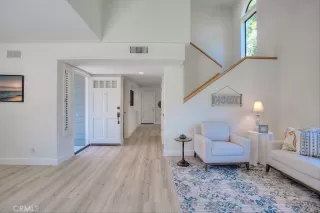 Photo #5: OC23143246 Listing 