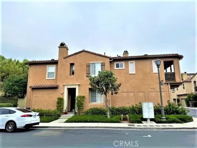 MLS: OC23143489 Condo For Sale