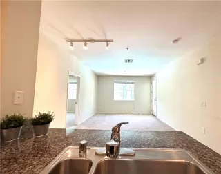 Photo #2: OC23143688 Listing 