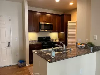 Photo #5: OC23143688 Listing 