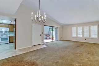 Photo #3: OC23143701 Listing