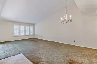 Photo #6: OC23143701 Listing