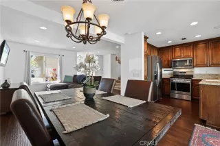 Photo #5: OC23143848 Listing 