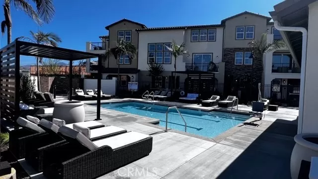 MLS: OC23144009 Condo For Sale