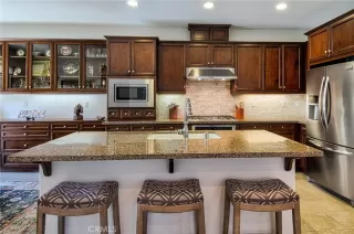 Photo #5: OC23144202 Listing 