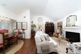 Photo #1: OC23144272 Listing 