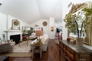 Photo #3: OC23144272 Listing 