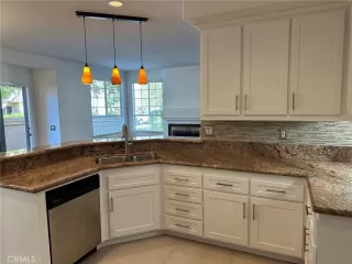 Photo #3: OC23144381 Listing 